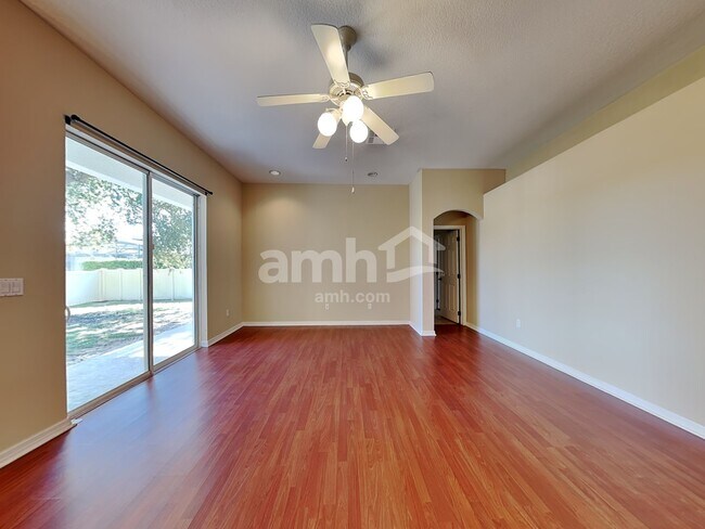 Building Photo - 2770 Spicebush Loop