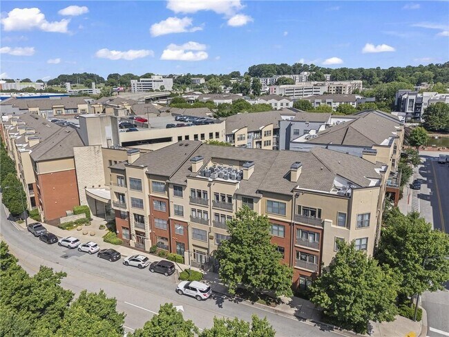 Building Photo - 401 16th St NW