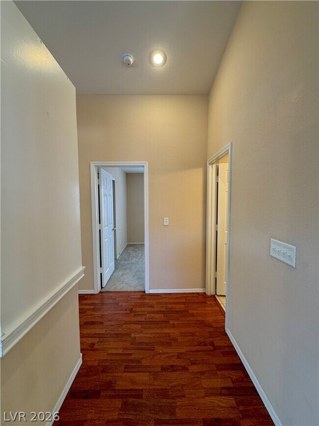 Building Photo - 1420 Dream Bridge Dr