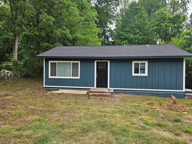 Building Photo - 1157 Faulkner Rd