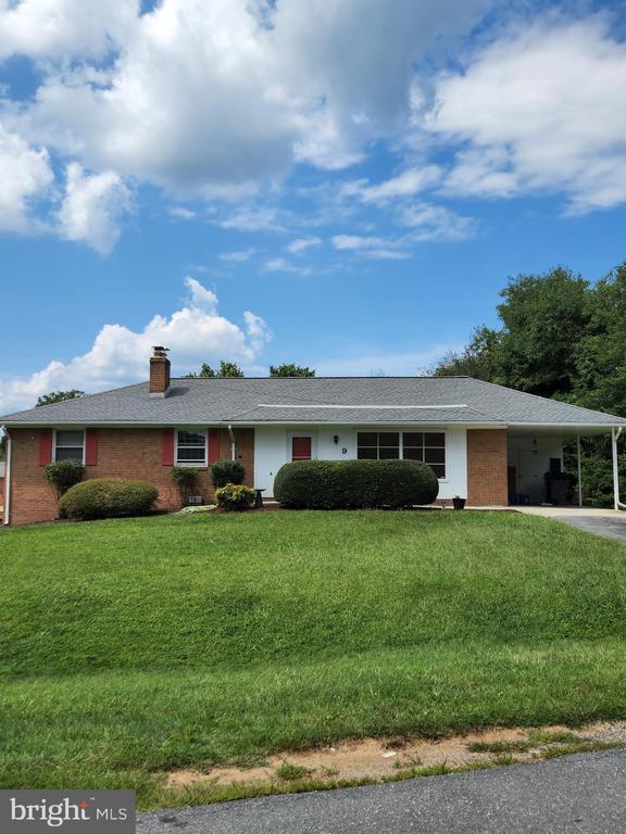Building Photo - 9 Stoneyhurst Ct