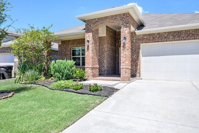 Building Photo - 841 Blackhorse Trl