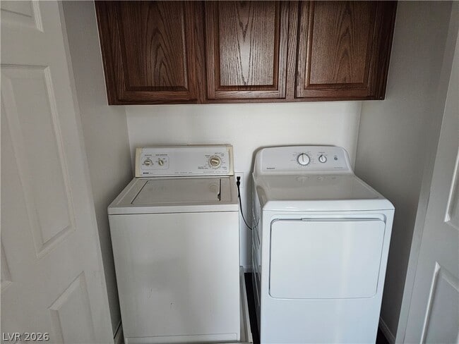Building Photo - 7349 Trialside Park Ct