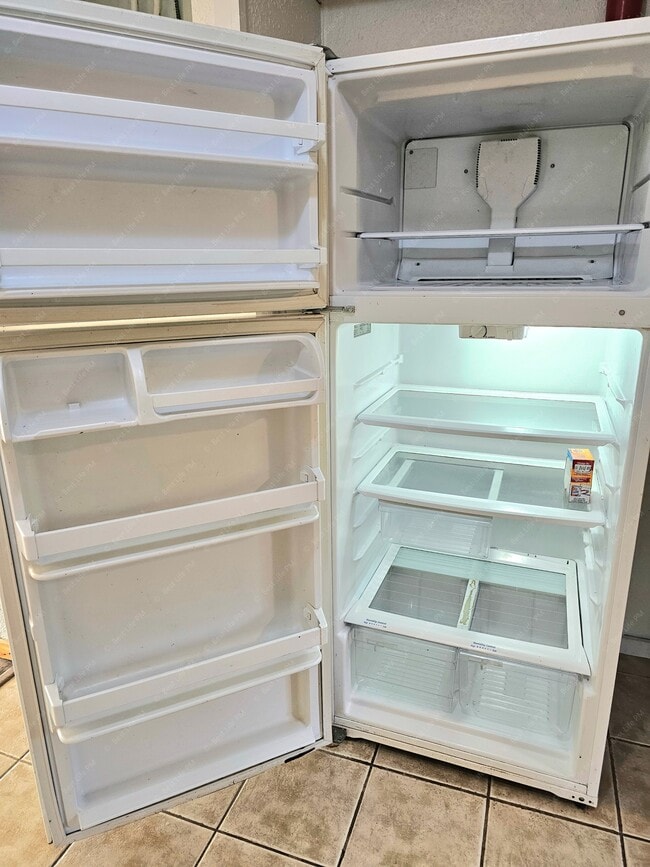 Building Photo - 5660 SE 125th Ave