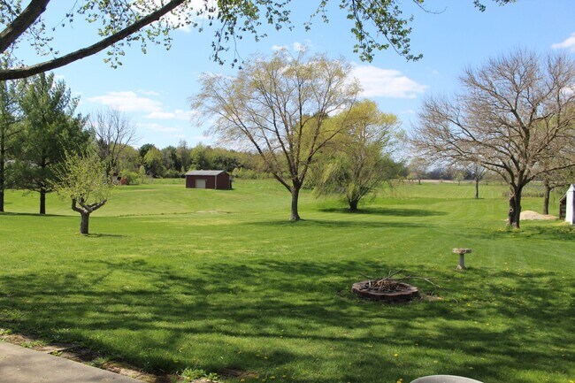 Building Photo - 3 BR Ranch on a Great Country Setting!