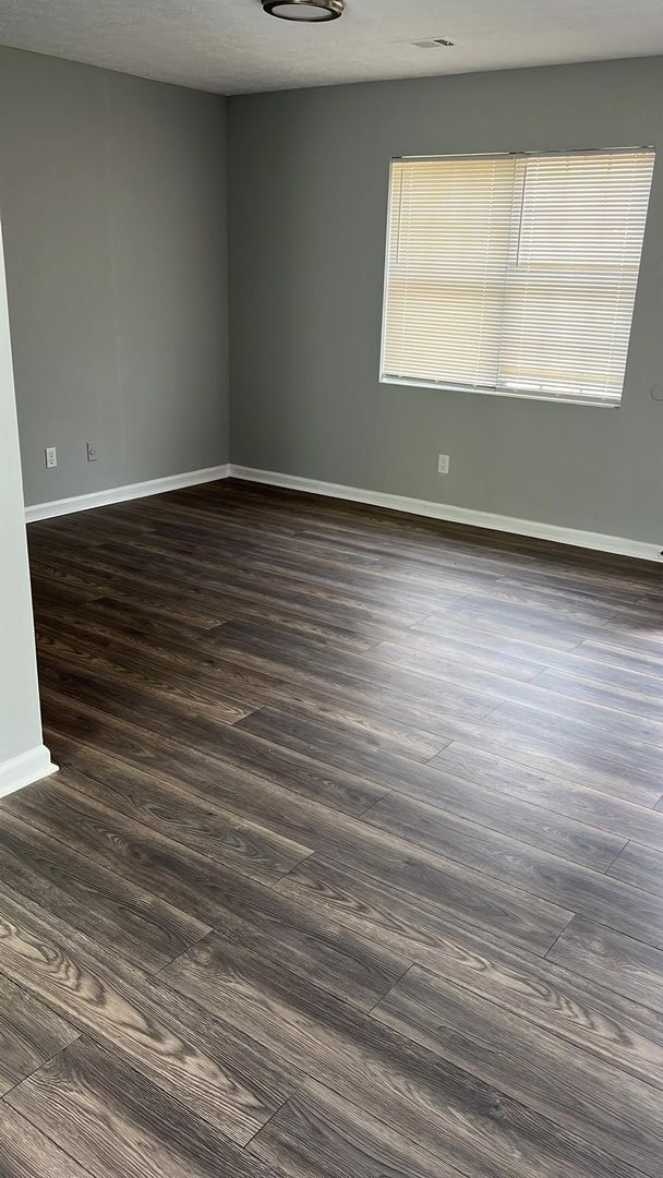 Building Photo - Newly Remodeled 2Bed/2.5Bath Townhome For Lease in Austell