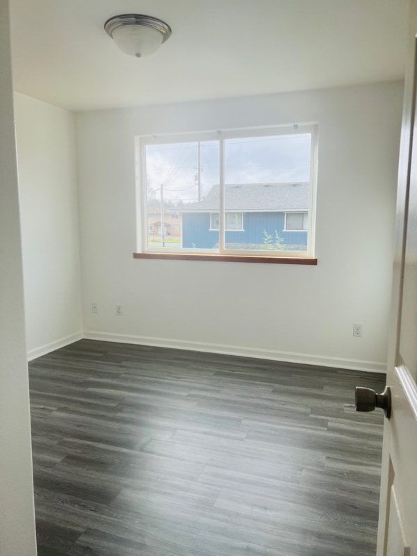 Building Photo - 2112 Hamilton Ave