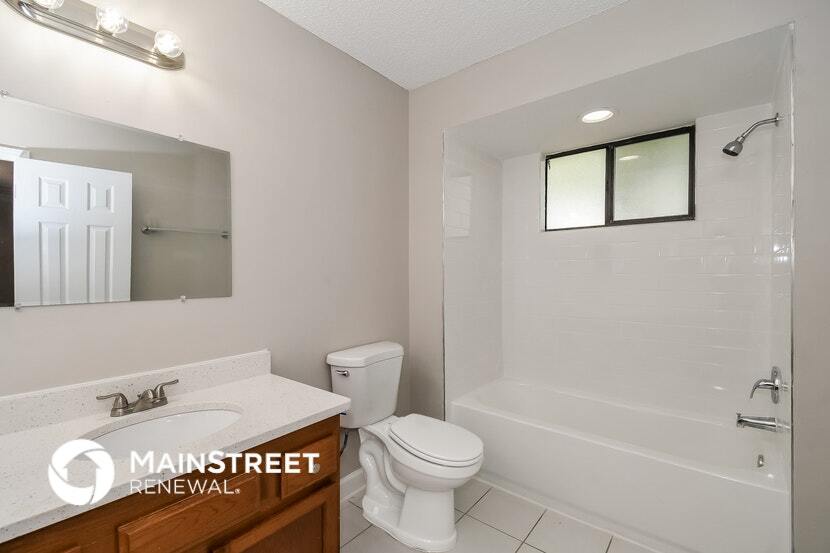 Building Photo - 12415 Autumnbrook Trail W
