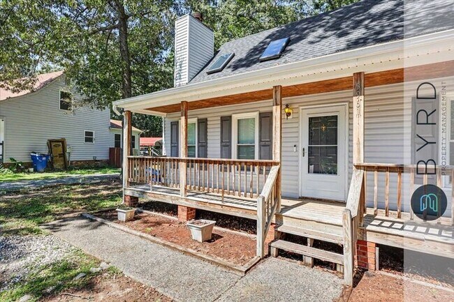 Building Photo - 5961 Sara Kay Dr