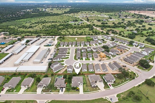 Building Photo - 1104 Scenic Oaks Dr