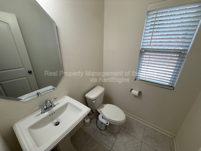 Building Photo - 4670 Wesmar Ct