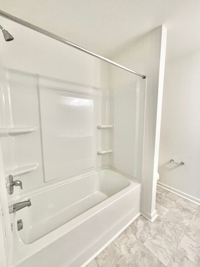 Building Photo - 3br 2.5 ba  Paired Home near shopping, I-77 & I-40 Ready July 17th!