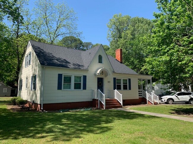 Building Photo - 103 N Woodlawn Ave