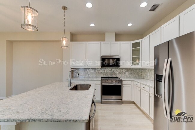 Building Photo - 301 Low Tide Ln