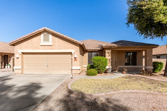 Building Photo - 4384 E Cherry Hills Dr