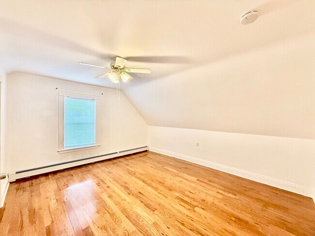 Building Photo - 186 Arlington St