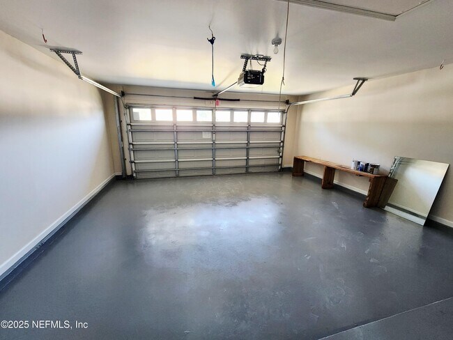 Building Photo - 6504 Crimson Leaf Ln