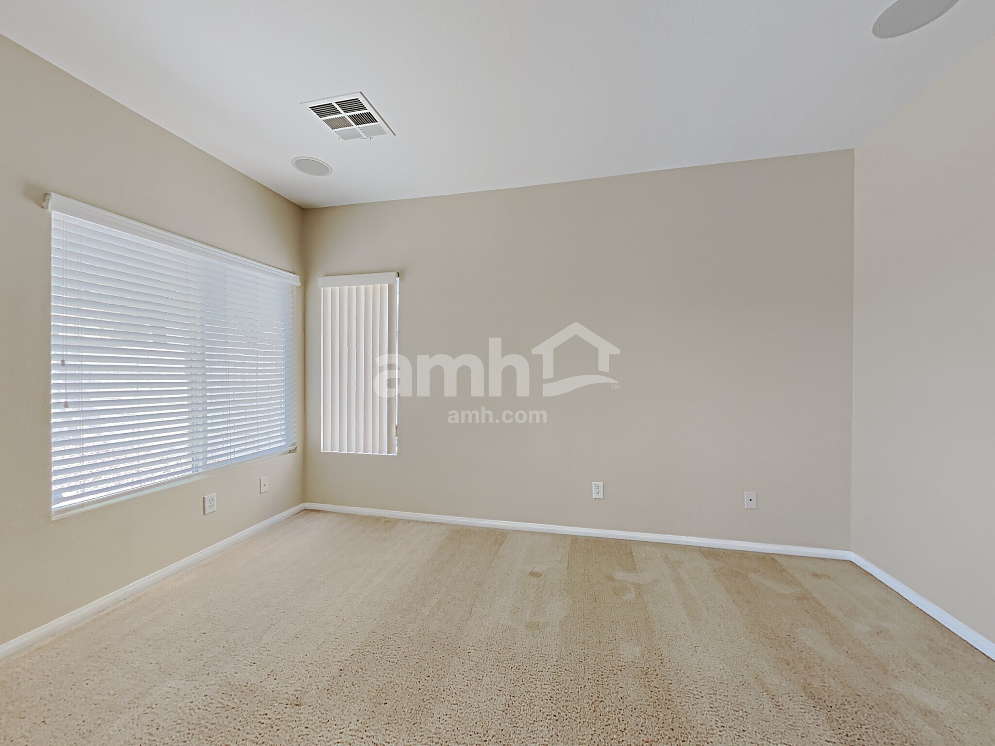 Building Photo - 10805 Osage Winter St