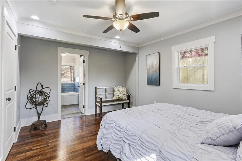 Building Photo - 2739 Flagstone Dr SE