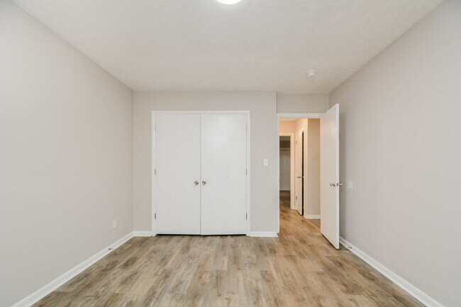 Building Photo - 1609 Hickoryridge Ct