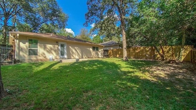 Building Photo - 63 S Wavy Oak Cir