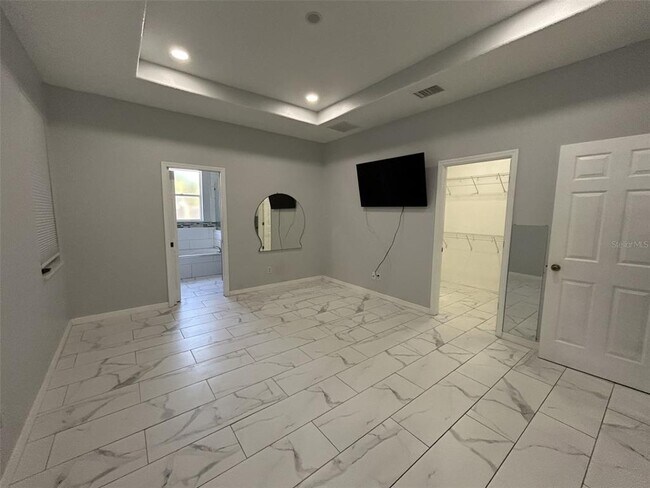 Building Photo - 10439 Andover Point Cir