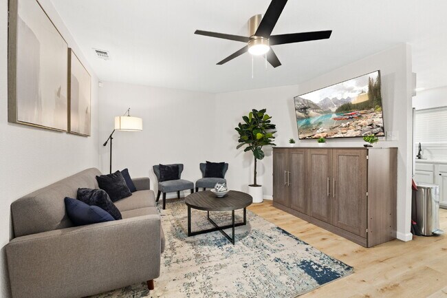 Building Photo - 5522 Allbrook