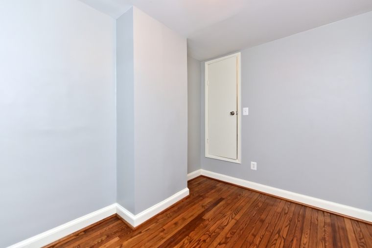 2nd bedroom - 1921 9 1/2 St NW