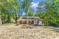 Building Photo - 105 Jay Cir