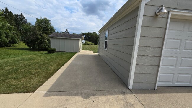 Primary Photo - 4320 N 135th St