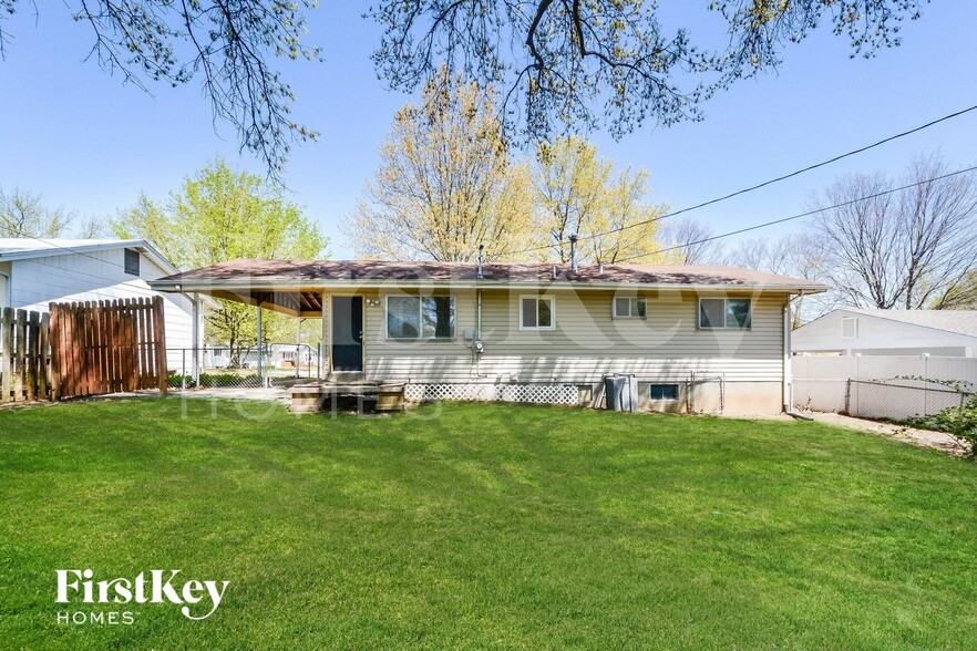 Building Photo - 712 Undercliff Dr