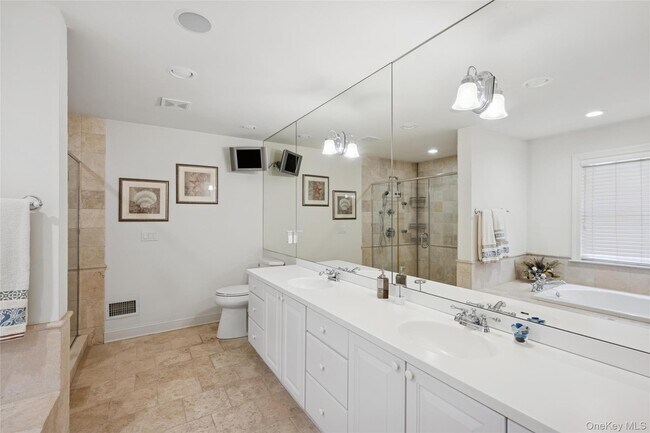 Building Photo - 126 Malloy Dr