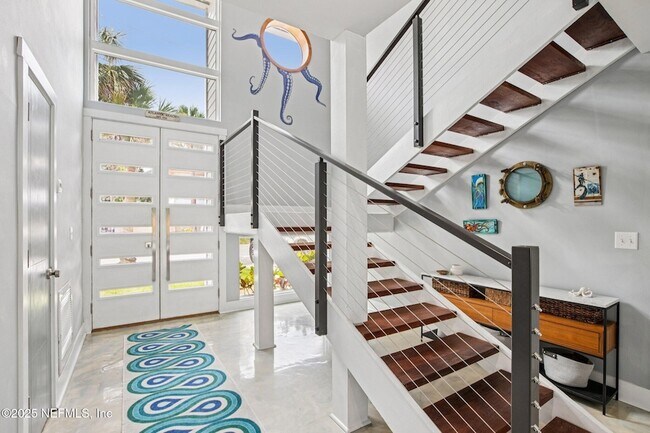 Building Photo - 248 11th St