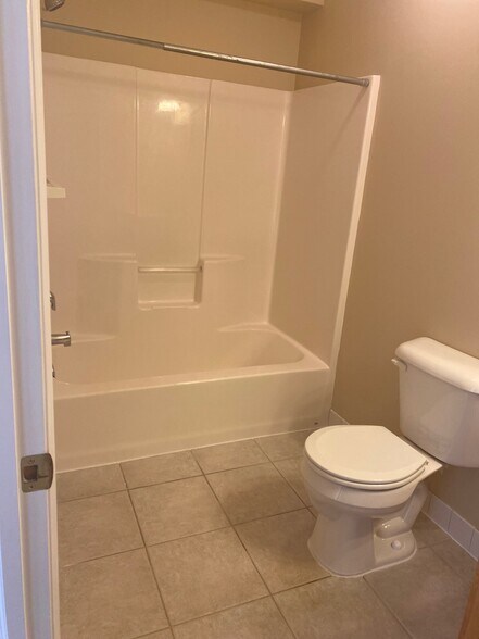 Shower over Tub - 23 W Shore Trl