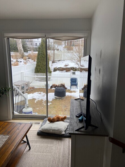 Building Photo - 4 McKendry Ct