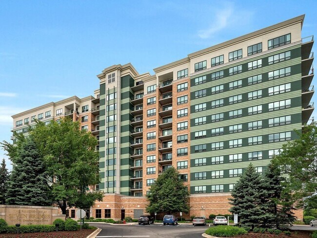 Primary Photo - 6420 Double Eagle Dr
