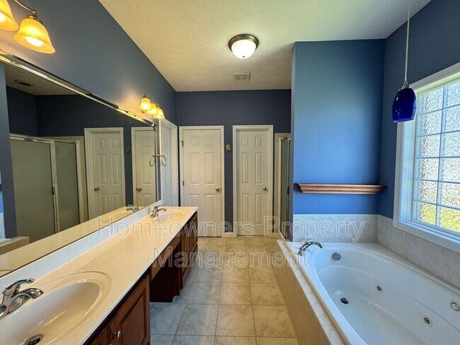 Building Photo - 3537 Maccumber Ct