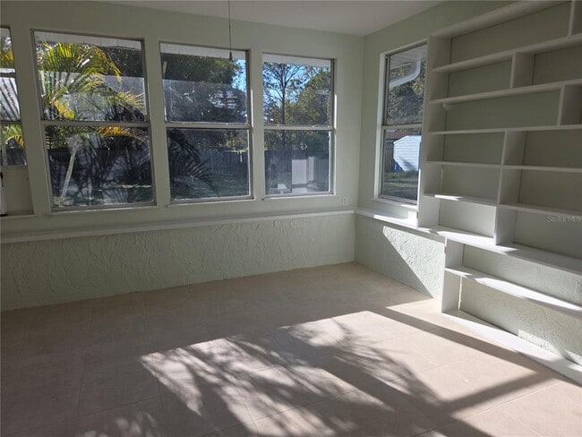 Building Photo - 17026 FL-54