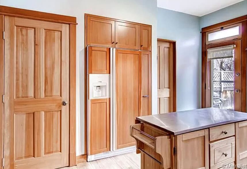 Kitchen - 1359 N Marion St