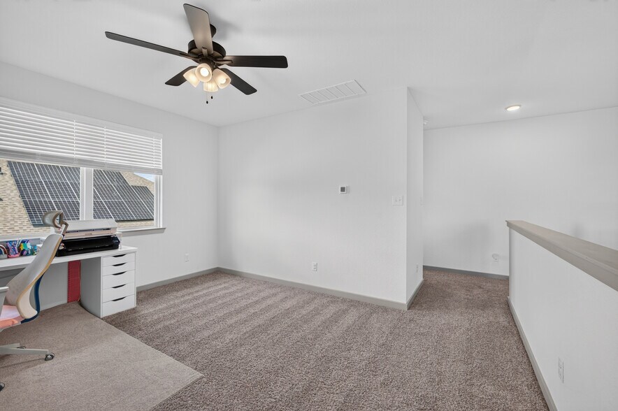 Building Photo - 6508 McGregor Loop