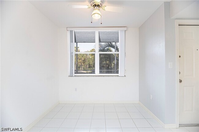 Building Photo - 290 Naples Cove Dr