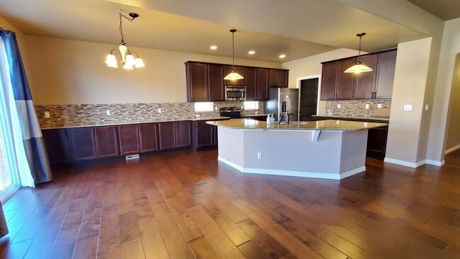 Building Photo - $2576, 5 Br/4 BA Stunning house for rent in Colorado Springs