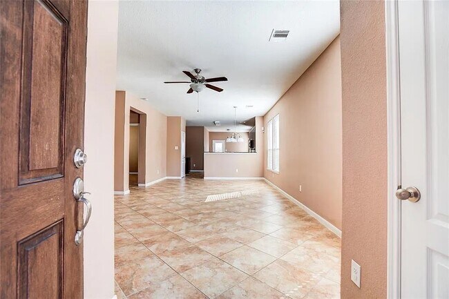 Building Photo - 907 Aft Valley Dr