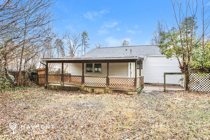 Building Photo - 1407 Clegg St