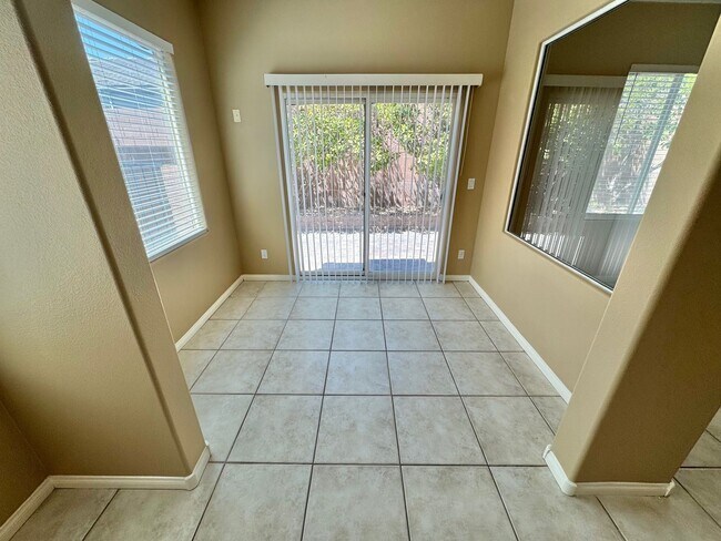 Building Photo - BEAUTIFUL 3 BEDROOM CONDO IN THE STETSON R...