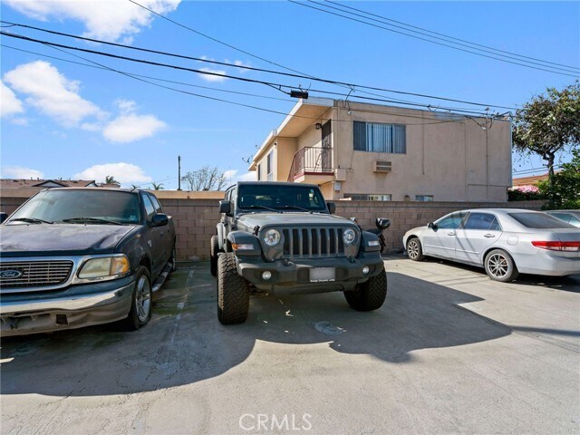 Building Photo - 9918 Ramona St