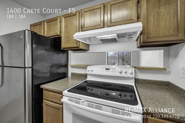 Building Photo - 1400 Crete Ct