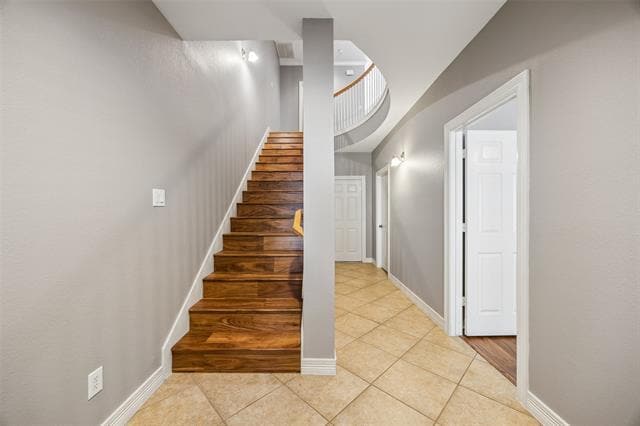 Building Photo - 3943 N Hall St