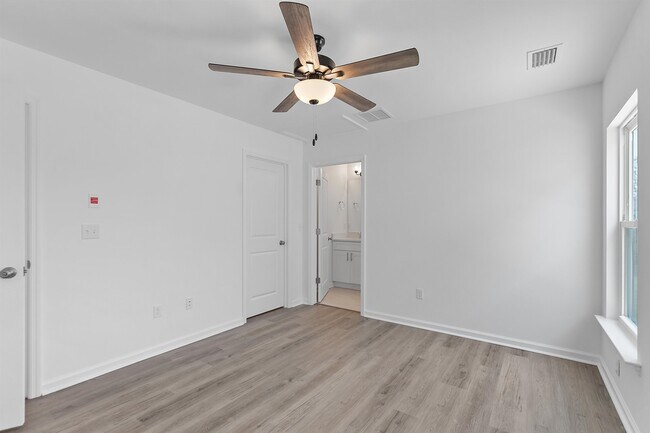 Building Photo - 3613 Meadow Vista Ln.
