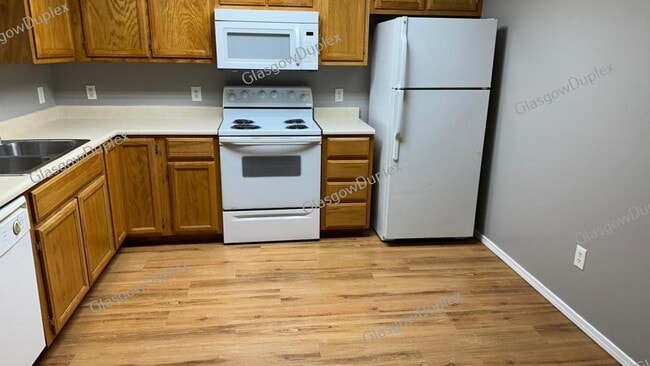 Building Photo - 105 Olivia Dr